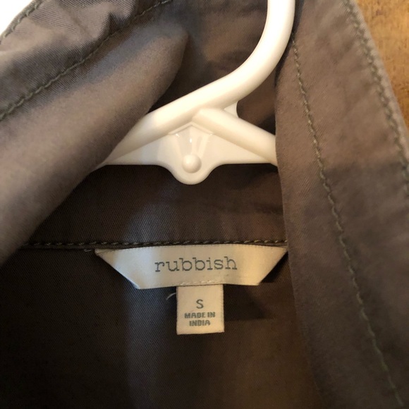 Lightweight jacket - Picture 2 of 2